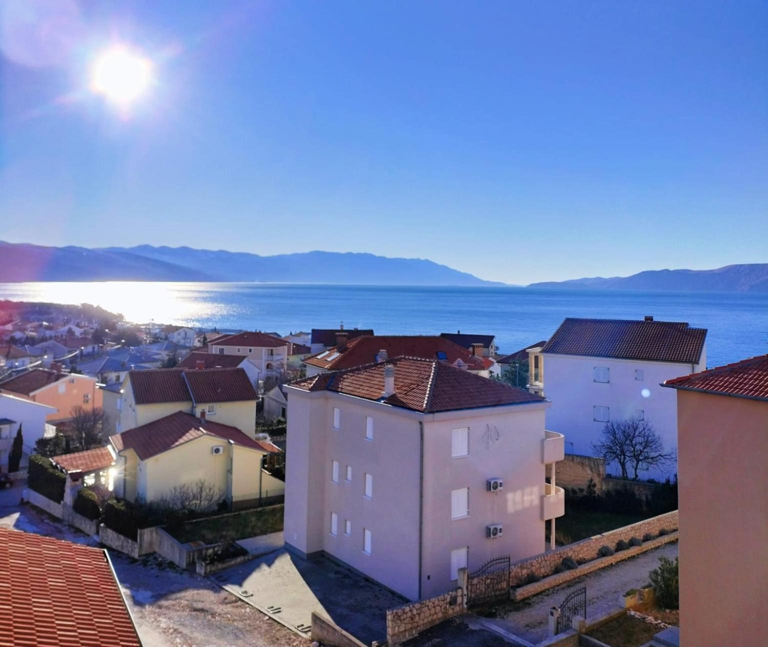 Apartmani Ivana Novi Novi Vinodolski Ngoại thất bức ảnh