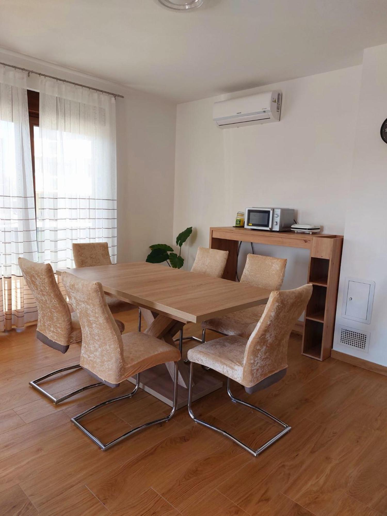 Apartmani Ivana Novi Novi Vinodolski Ngoại thất bức ảnh