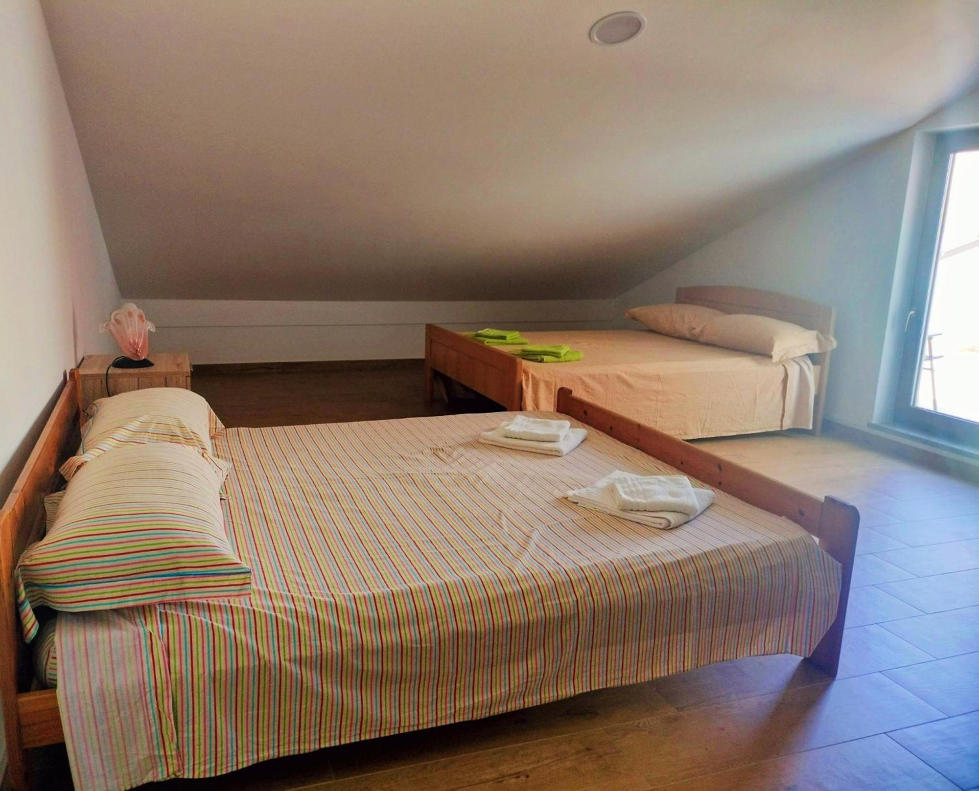 Apartmani Ivana Novi Novi Vinodolski Ngoại thất bức ảnh